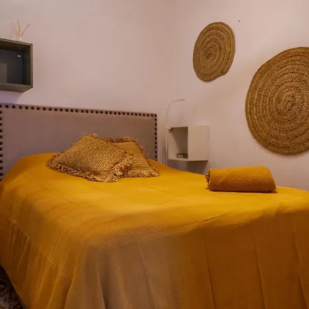 Casa Bombon Apartment *